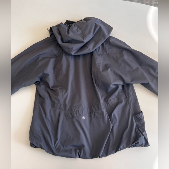 Lulu Lemon Jacket - Picture 2 of 5